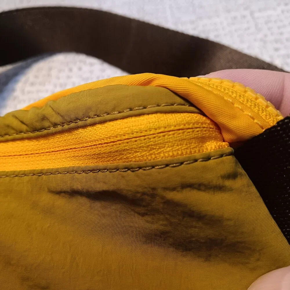 Lululemon Everywhere Belt Bag nylon color block waist belt fanny pack sports bag - Picture 11 of 15